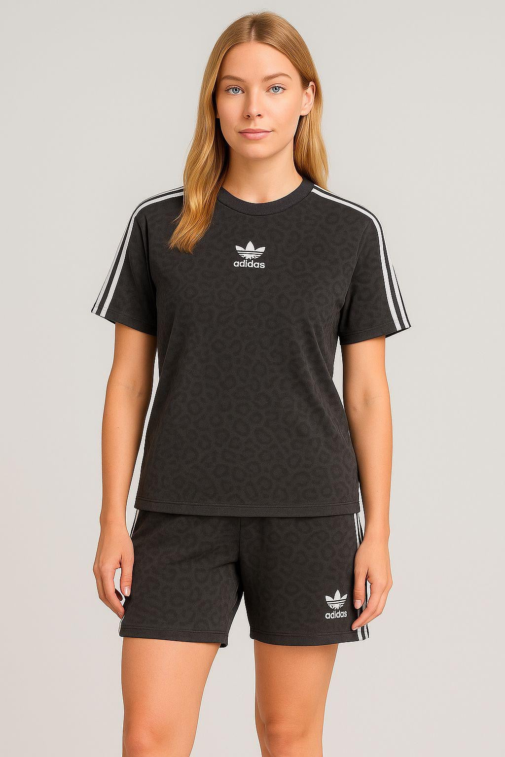 Set sport damă Adidas Originals cu imprimeu și logo brodat